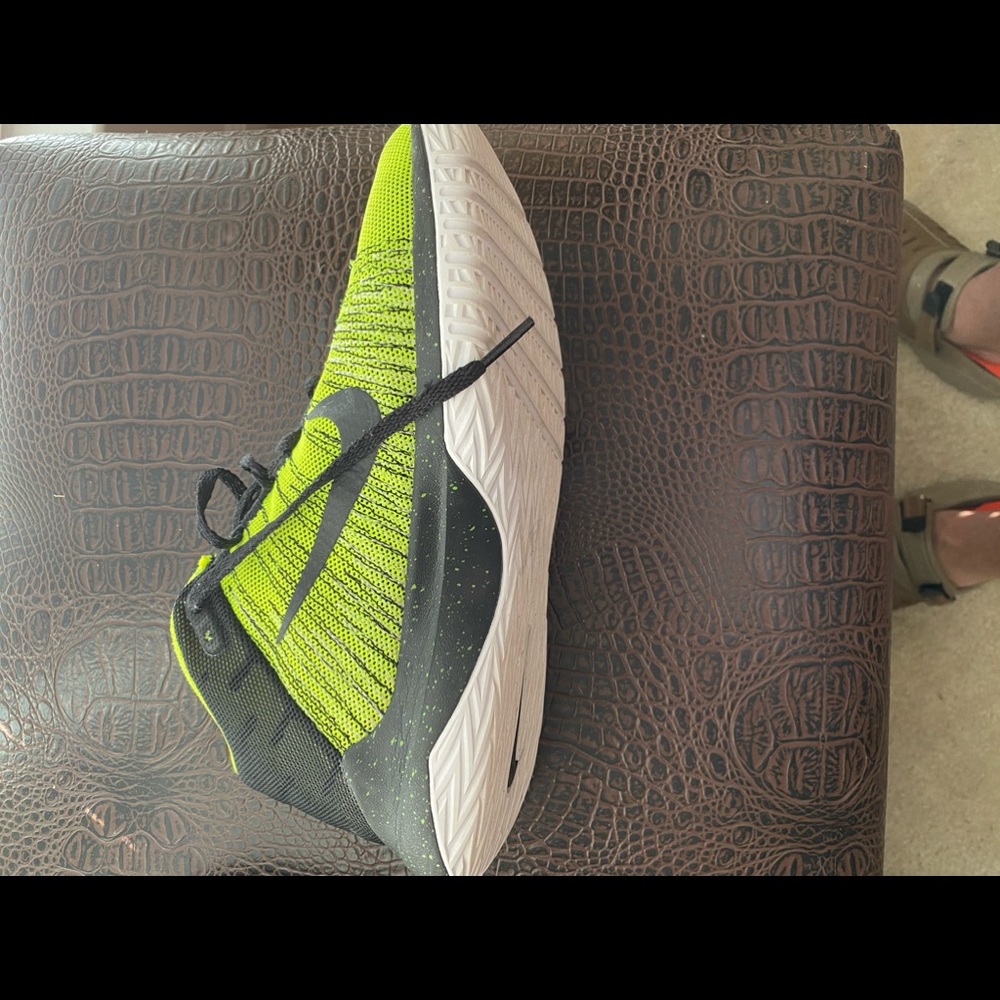 Nike zoom ascention. Men 7.